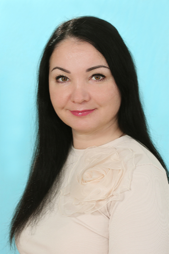 Педагогический работник Чекур Любовь Михайловна.